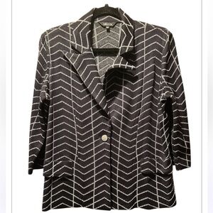 Misook Black and White Zigzag Blazer